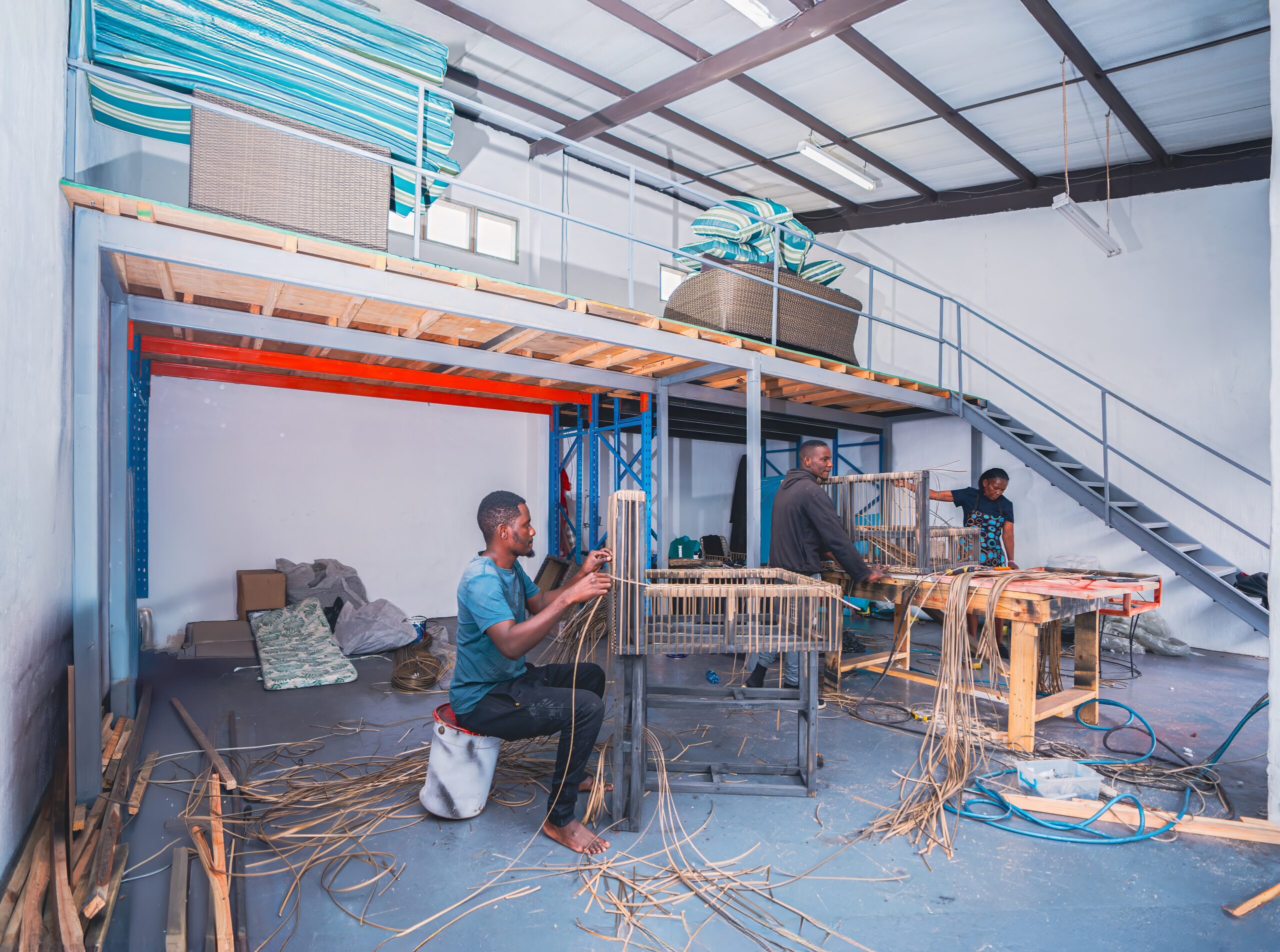 Workshop Pod – Kitted and People