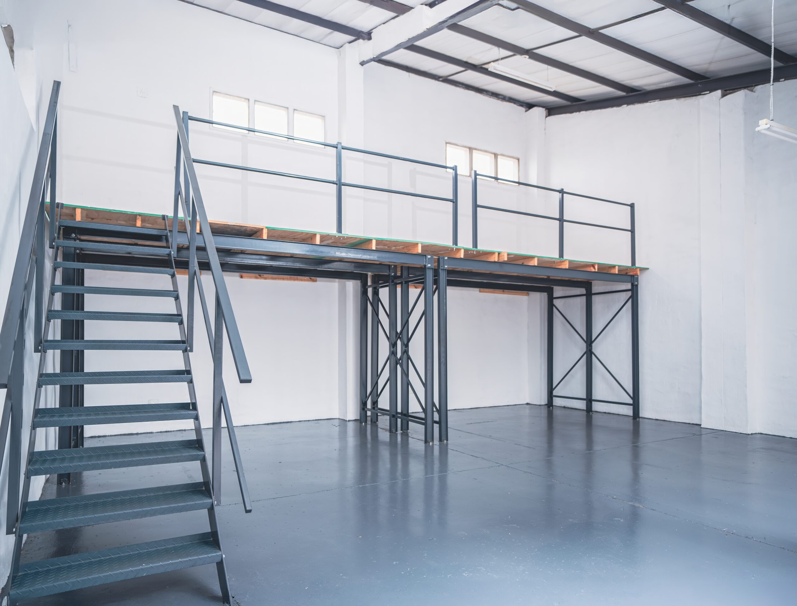 Workshop Pod – Vacant with Mezzanine